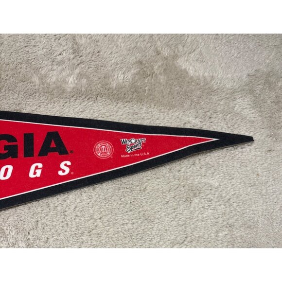 Georgia Bulldogs WinCraft Sports Pennant 12" X 30" Red & Black Felt - Picture 4 of 6